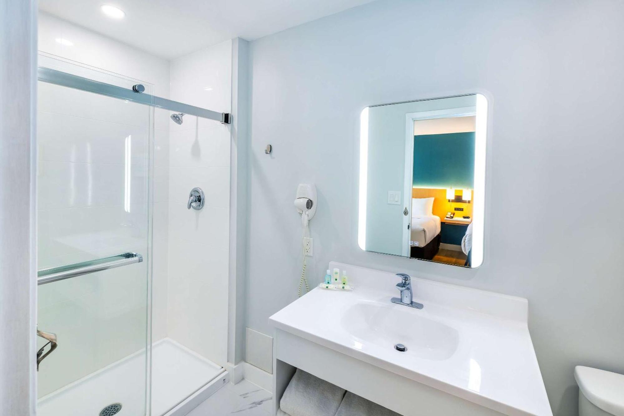 Quality Inn & Suites Garden Of The Gulf Summerside Zewnętrze zdjęcie